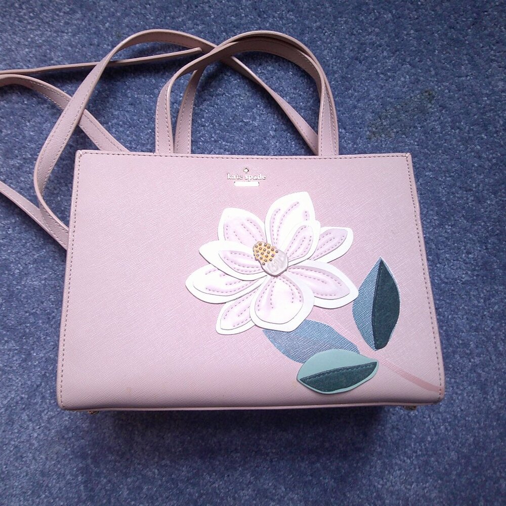 Gorgeous Pink Kate Spade Purse/Bag with Magnolia Applique